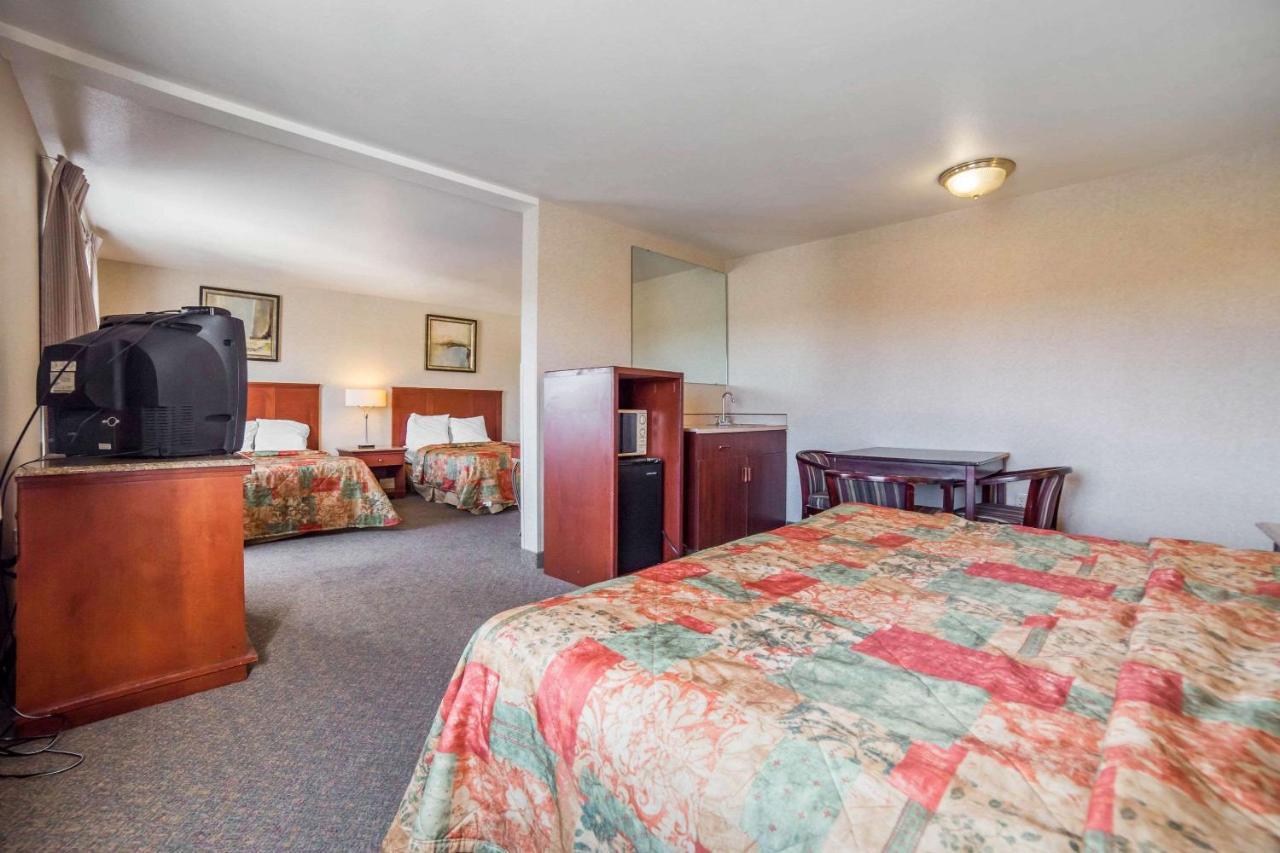 Rodeway Inn & Suites Nampa Εξωτερικό φωτογραφία